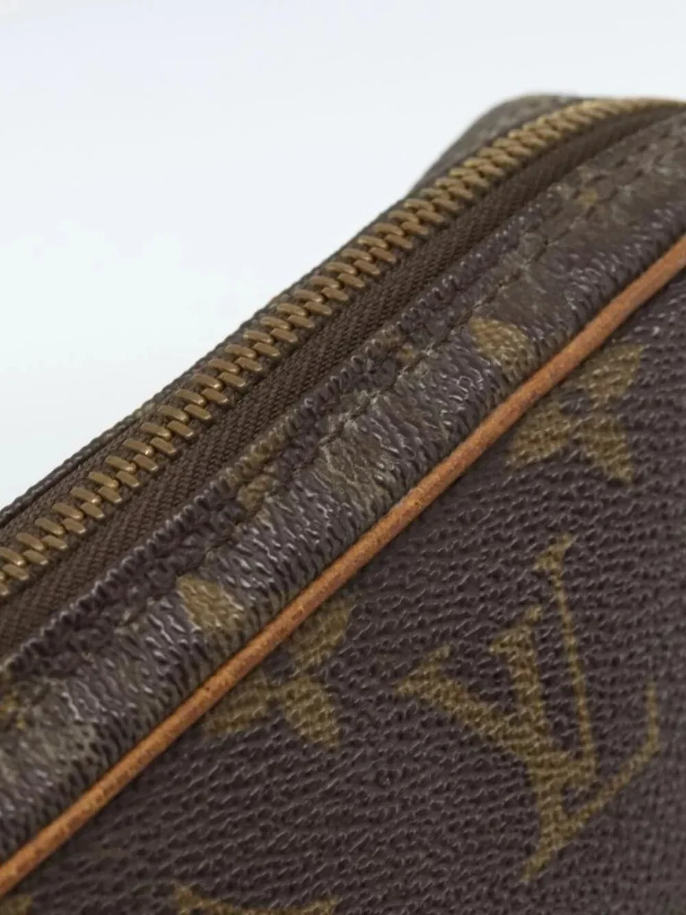 LOUIS VUITTON Monogram Marly Dragonne PM Clutch Bag M51827 LV Auth BA13571
